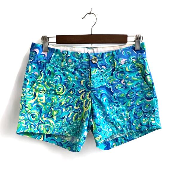 Lilly Pulitzer 🦄 Lilly’s Lagoon Blue Green Callahan Short Floral sz 8 marked 00